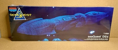 1994 SeaQuest DSV Deep Submergence Vehicle 1:600 Monogram Model Kit Sealed
