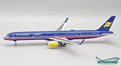 Inflight 200 Icelandair Boeing 757-3E7 TF-ISX IF753FI0425