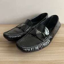 PRADA Black Patent Leather Driving Shoes Moccasins Women's Size 40 US 10 Logo
