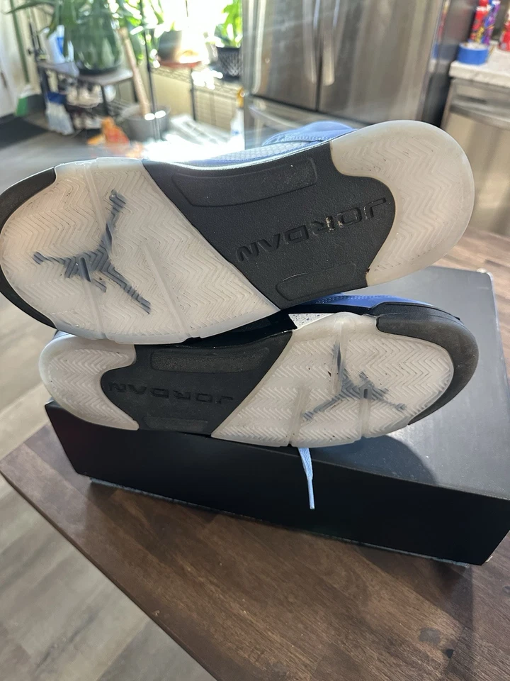 Air Jordan 5 Retro UNC University Blue Sneakers Size 10.5 DV1310-401 Worn Once - Image 3 of 4