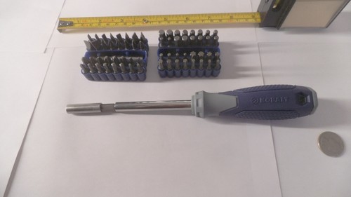 Kobalt 67 pc screwdriver bits-flat, phillips, hex, torx + magnetic spin handle - Picture 4 of 4