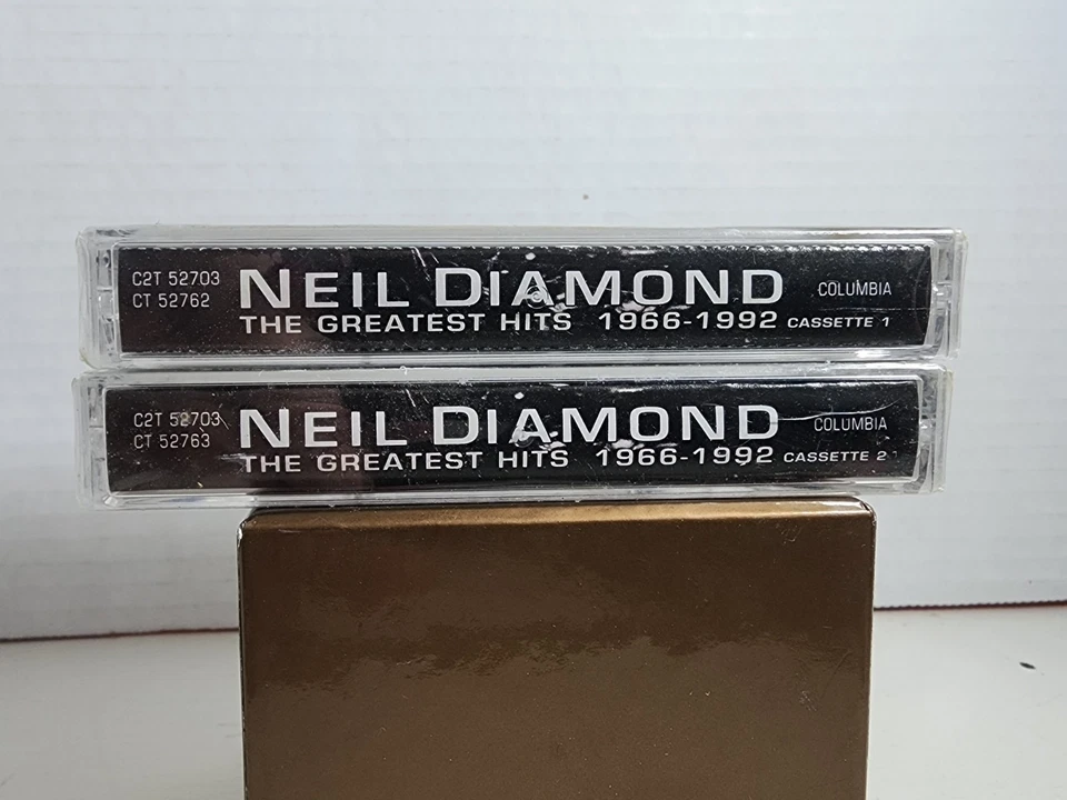 Neil Diamond The Greatest Hits (1966-1992) Cassette Tapes Sealed VTG NEW - Image 4 of 4