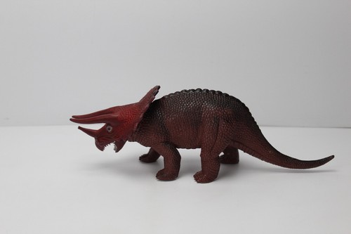 Juguete de dinosaurio Triceratops de plástico vintage - Imagen 2 de 7