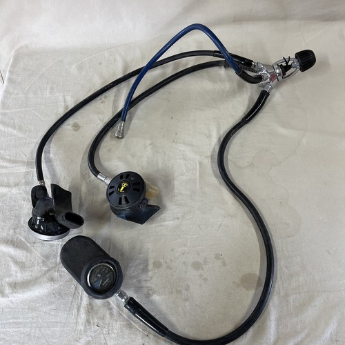 U.S. Divers Brut REGULATORS SCUBA DIVING SET Octopus Scubapro Depth