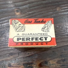 Vintage Perfect RC Aircraft Wedgtank Gas Tank 18  1/3 oz New 1960's