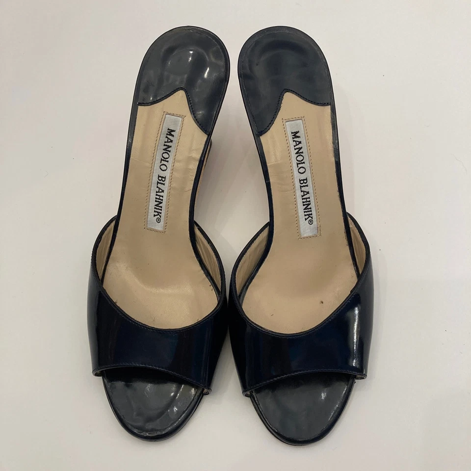 Sandalias Manolo Blahnik charol cuñas tacón azul marino UE 35 para mujer 4,5 estrechas Foto 4 de 4