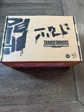 Transformers Generations Selects War Far Cybertron Trilogy WFC-GS14 Megatron