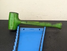 #bl991 MATCO TOOLS 26 OZ. FLUORESCENT GREEN DEAD BLOW HAMMER DB26
