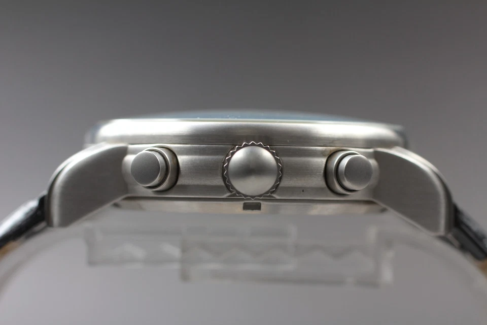 [N COMO NUEVO] Reloj Zeppelin LZ127 Graf Corazón Abierto Plateado Cuarzo Para Hombre de JAPÓN Foto 3 de 4