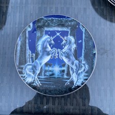 Franklin Mint - Meeting Of The Unicorns - Sue Dawe - Fine Bone China Plate