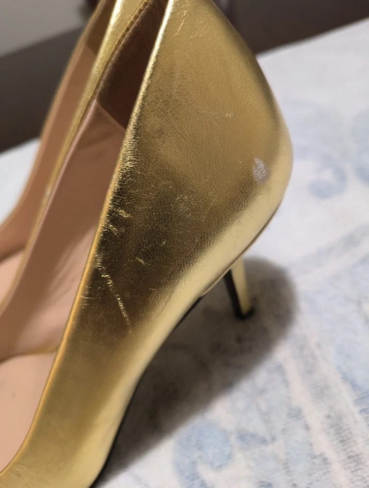 Roberto Cavalli Class Limited Edition Gold Leather Pumps Sz 37, 6.5 - Image 4 of 4