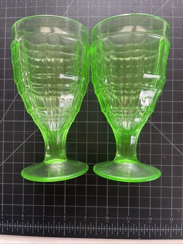 lot 2 VTG Hazel Atlas Optic Block Colonial Uranium Goblet Green Glass Depression