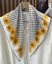 Pure 12 Momme Silk Neckerchief Scarf 25'' Women chrysanthemum Print Square Wrap