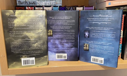 The Remnant Chronicles von Mary E Pearson HARDBACK wie neu - Bild 2 von 4