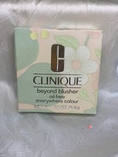 Clinique 5.6g Beyond Blusher Oil-Free Everywhere Color 01 Full Bloom new w/box 