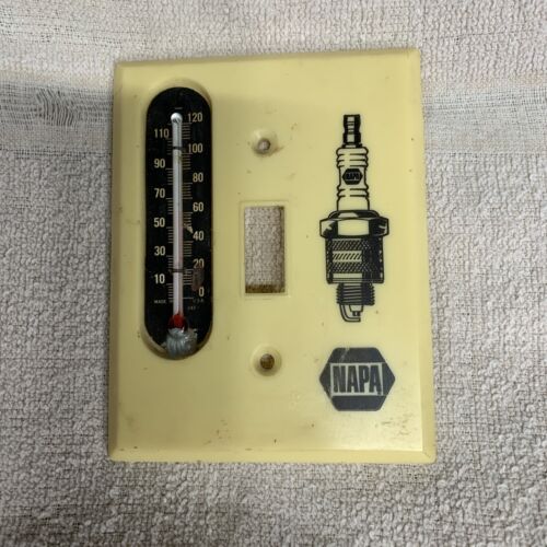 Cubierta de interruptor de luz NAPA automotriz vintage un termómetro  - Imagen 1 de 2