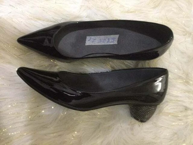 Black Stuart Weitzman Poco Globe Pump 6