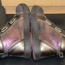 UGG Girl Size 9 Australia Rennon II Shimmer Trainer