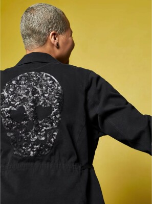 4x Torrid 4 26 goth Lovesick Skull Black Plus Women Anorak Jacket Coat Sequins