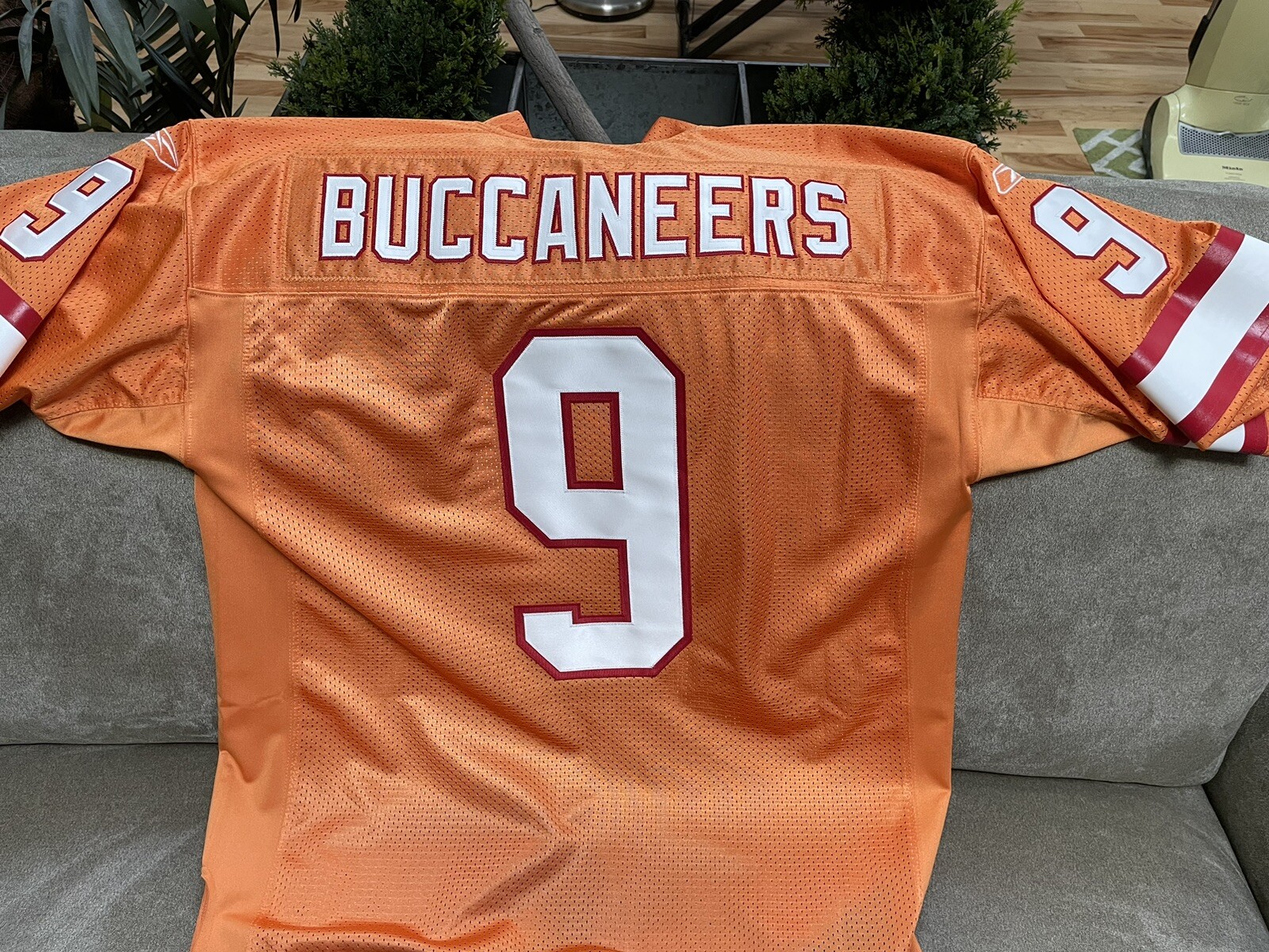 Buccaneers Creamsicle Jersey Size 48 New eBay