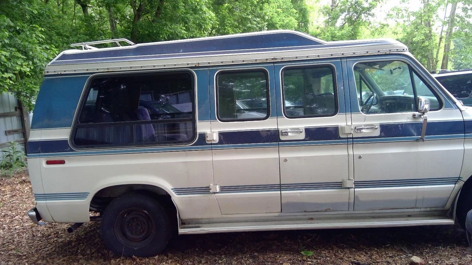 Radiator 6 Cylinder 26-1/4" Wide 2" Thick Fits 77-79 87-89 FORD E150 VAN 1287451 - Image 4 of 4