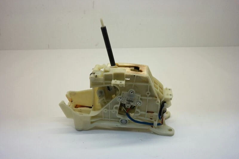 Palanca de cambios Hyundai Sonata 2015 transmisión Foto 2 de 4