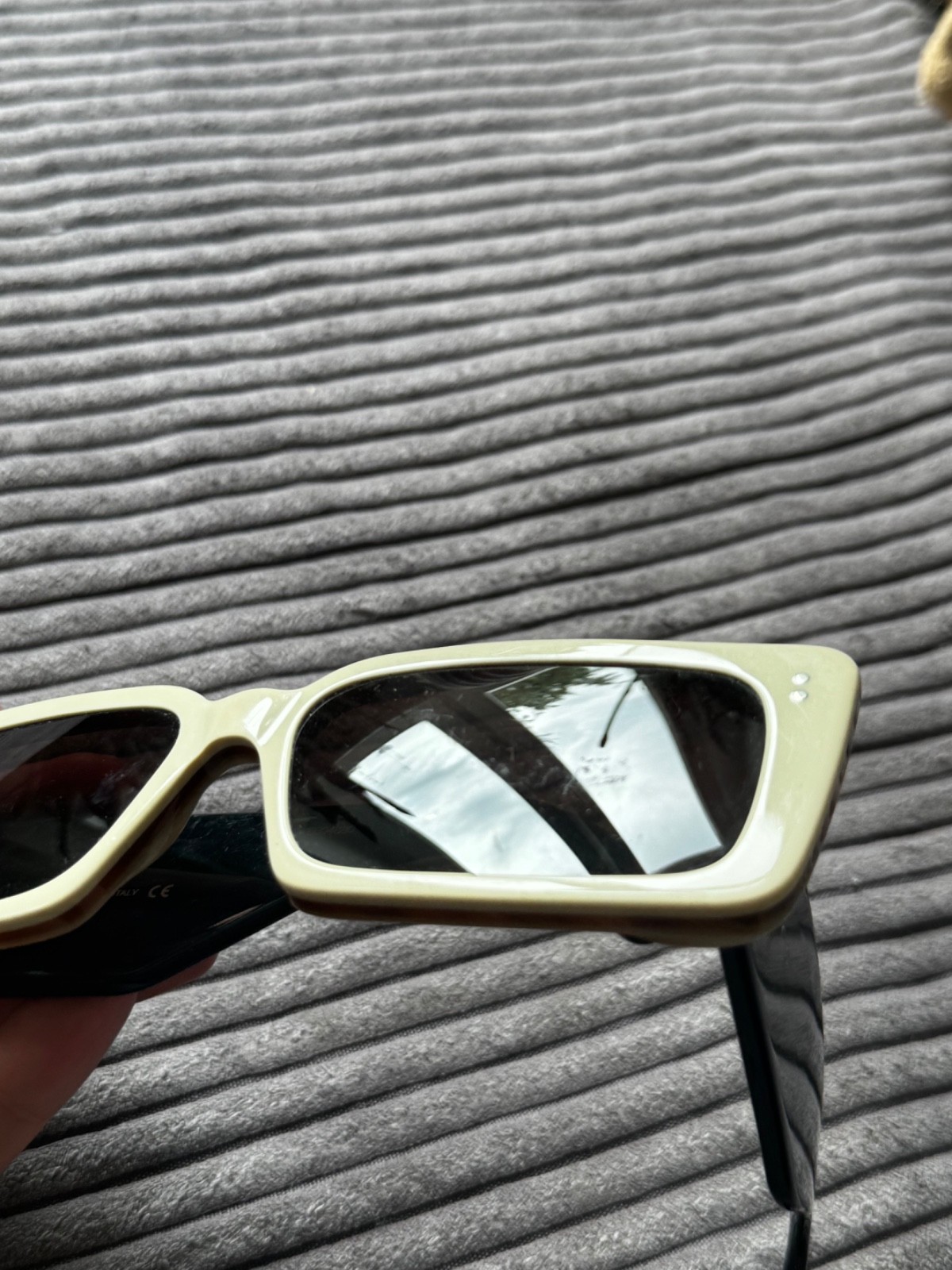 Rare Gucci Acetate Rectangular Flap Sunglasses bl… - image 10
