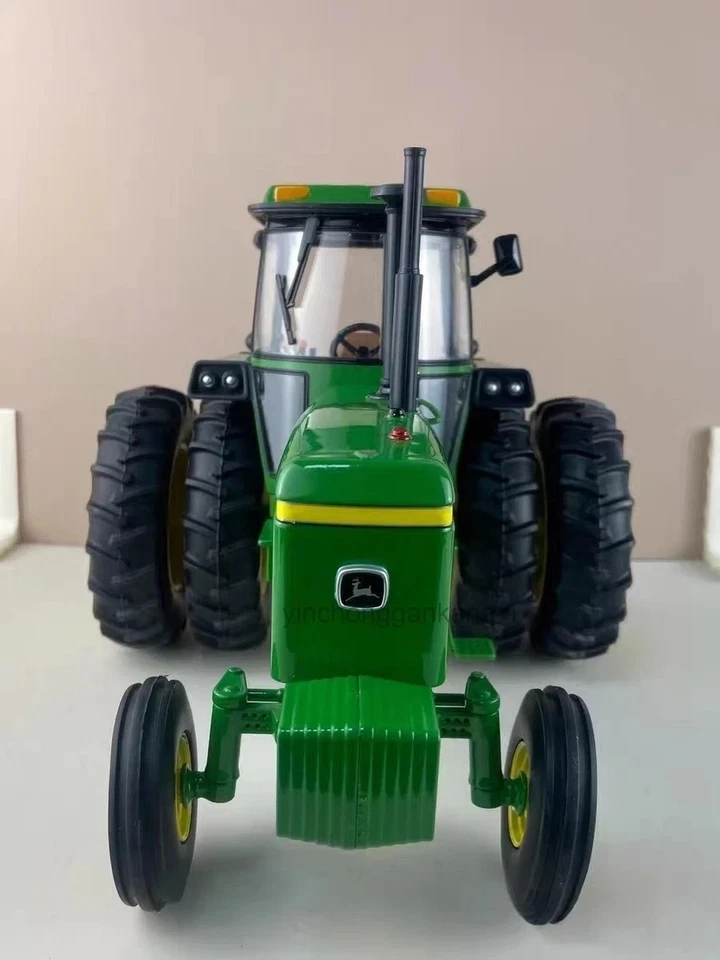 ERTL1:16 JOHN DEERE 4440 Tractor Alloy Agricultural Vehicle Model - Image 3 of 4