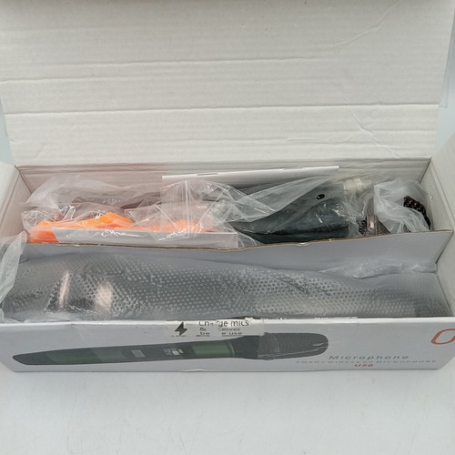 Microfoni Wireless, Microfoni Professionali UHF Doppio per Karaoke.........141 - Foto 4 di 5