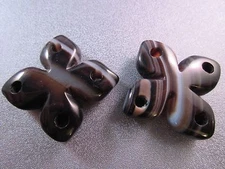 Tibetan Sardonyx Agate Vajra Dorje Cross Symbol Shape Pendant Beads 2pcs