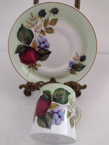 Mismatched Vintage Bone China Coffee Cup And Saucer. Tuscan and FCE pottery. - Picture 3 of 9