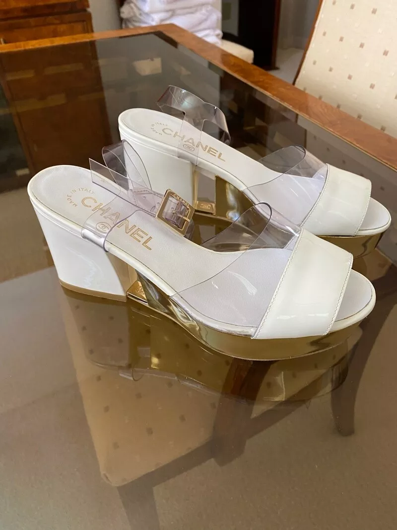 CHANEL PATENT LEATHER WITH CLEAR TRANSPARENT AND GOLD TRIM WEDGE SANDALS 35.5