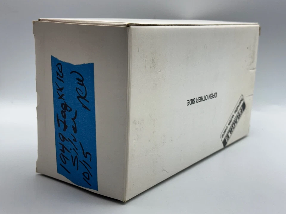 Danbury Mint 1949 Jaguar XK120, Silver,  1:24, Excellent, Boxed - Image 3 of 4