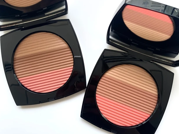 CHANEL LES BEIGES Healthy Glow Sun-Kissed Powder Face Powder LIGHT