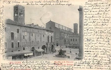 A9521) BOLOGNA BASILICA DI S PETRONIO AND FOUNTAIN OF NEPTUNE TRAVELLED