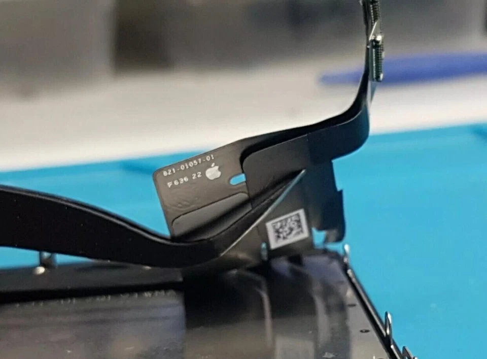 Screen iPhone 8 SE2/3 Replacement Original Display Black Grade A+ - Image 2 of 4