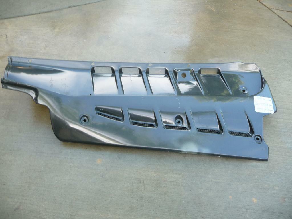 2008-2009 Ferrari F430 Scuderia Front Panel Left Carbon Fiber 81266400 OEM OE