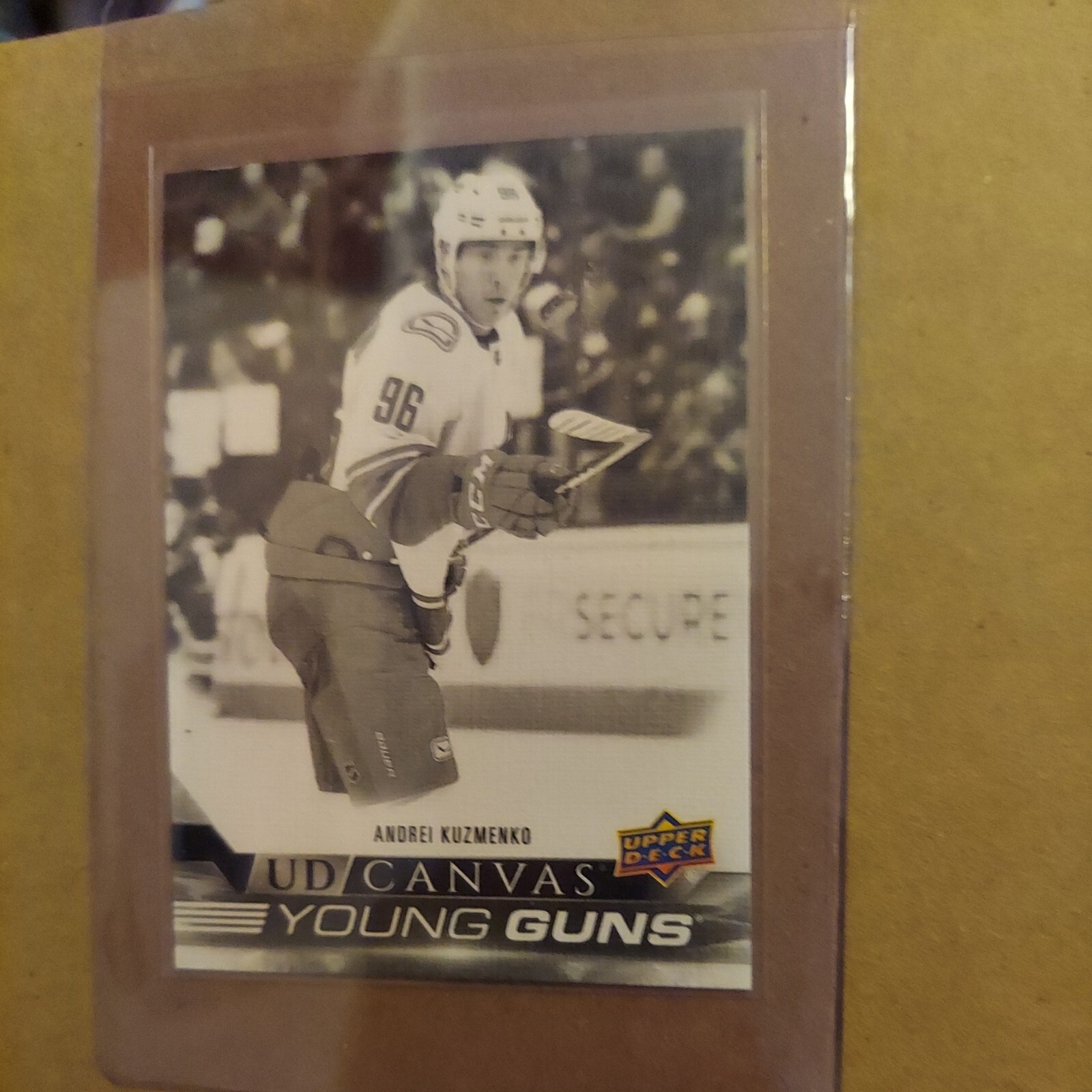 2022-23 Upper Deck UD Canvas Young Guns Black & White #C222 Andrei Kuzmenko (RC)