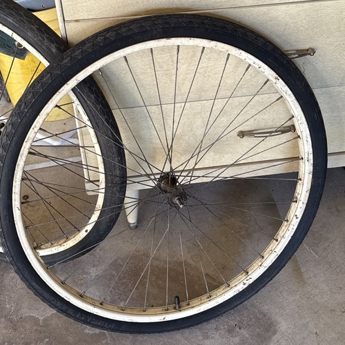 Vintage 26 Schwinn Bike S 7 WHEELS Westwind Tires Typhoon Tiger vintage-26-schwinn-bike-s-7-wheels-westwind-tires-typhoon-tiger