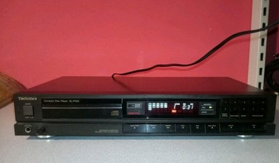 Technics SL - P 320 Class AA CD Player mit Fernbedienung guter Zustand