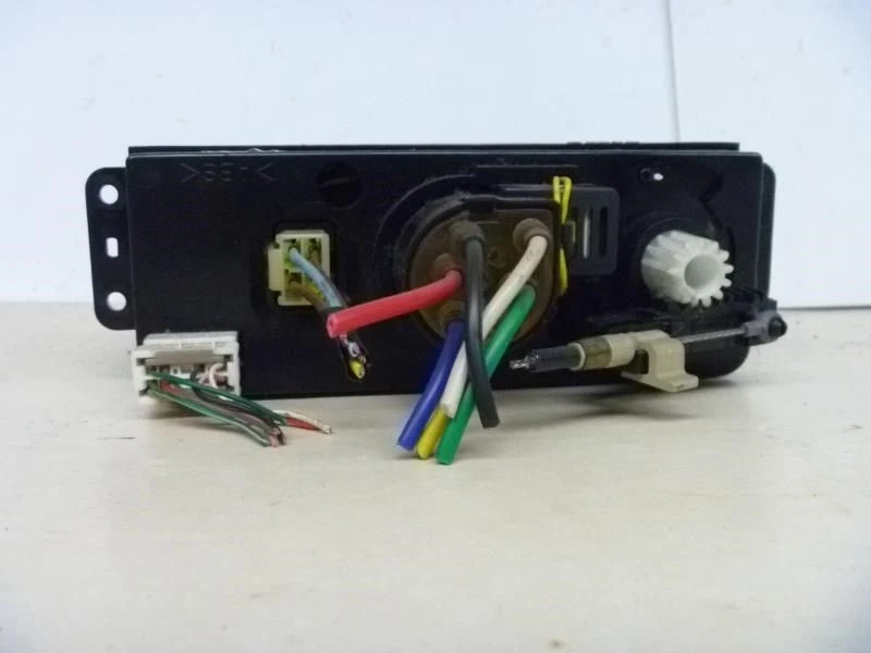 Control de temperatura de calor Climate AC Sx para 97-02 LEGANZA 419279 Foto 2 de 4