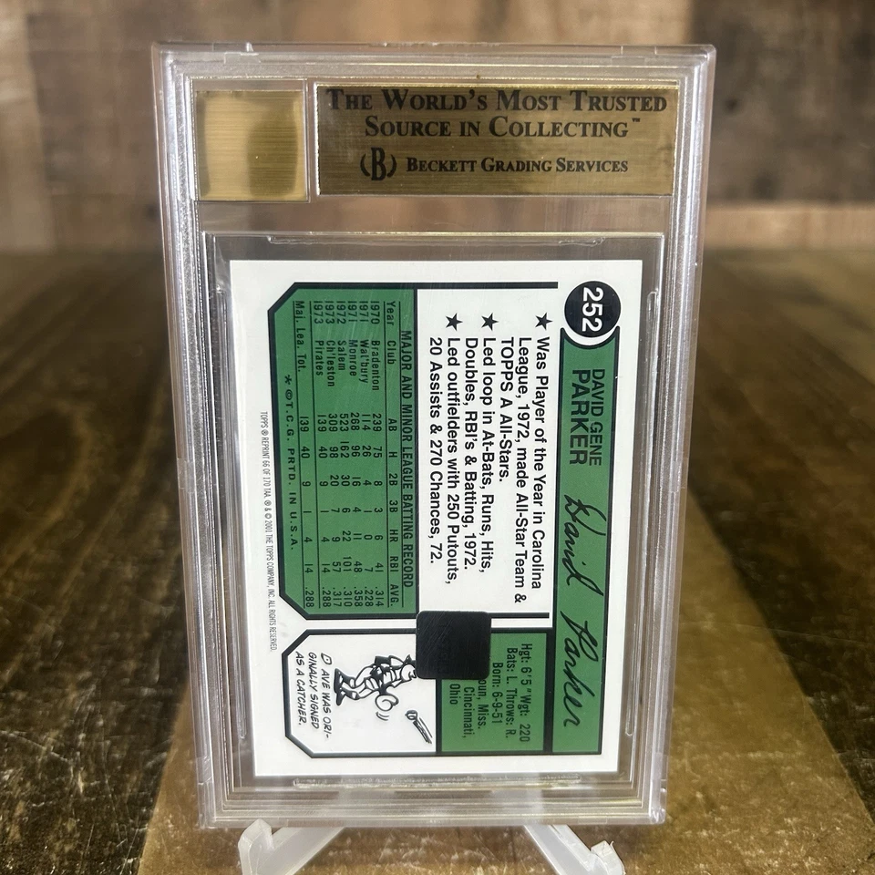 2001 Topps Archives autógrafos Dave Parker #TAA66 Pirates BGS 9.5 autografado grau 10 - Imagem 2 de 4