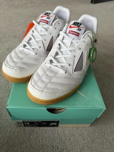 Baskets Nike Supreme SB Gato homme neuves dans leur boîte UK taille 9 blanc gym rouge