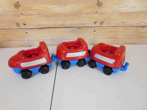 Vintage Fisher Price Little People Sounds Train Red Silver & Blue 2001