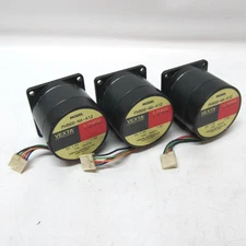 VEXTA / Oriental Motor 5-Phase Stepping Motor PH566-NA-A12