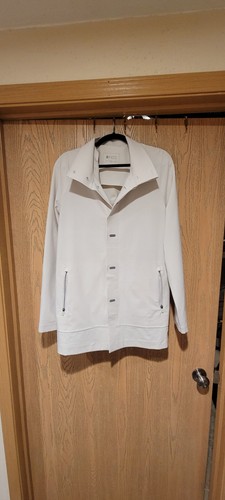 FIGS Lab Coat Style Scrub Jacket Women's M Light Gray Medical Zip Pocket Coat