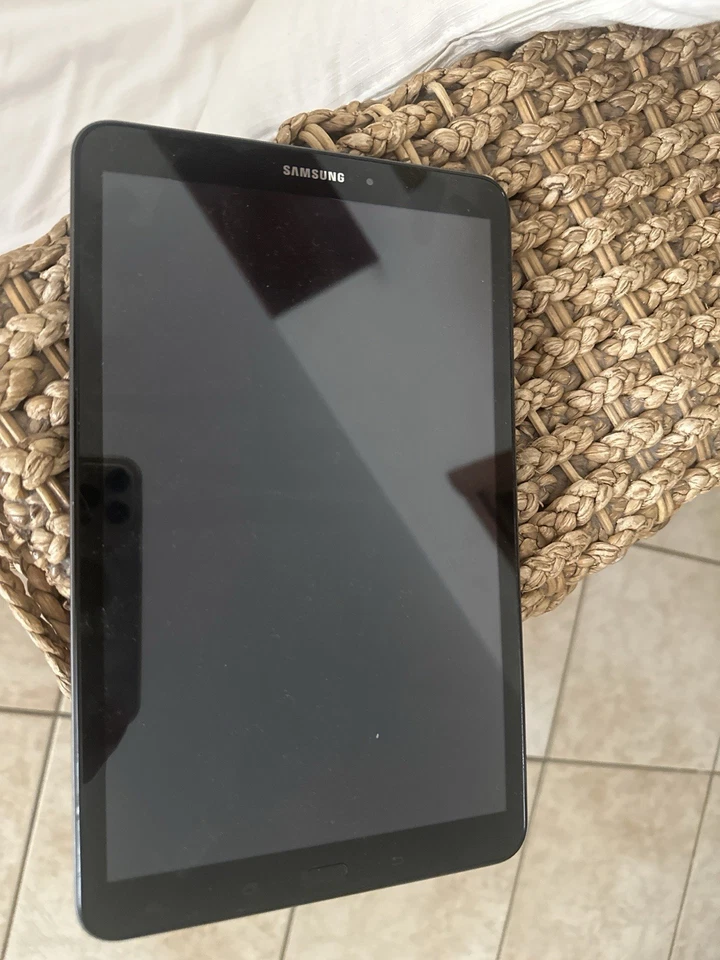 Samsung Galaxy Tab A6 · 32GB · Wi-Fi, foto 1 di 2