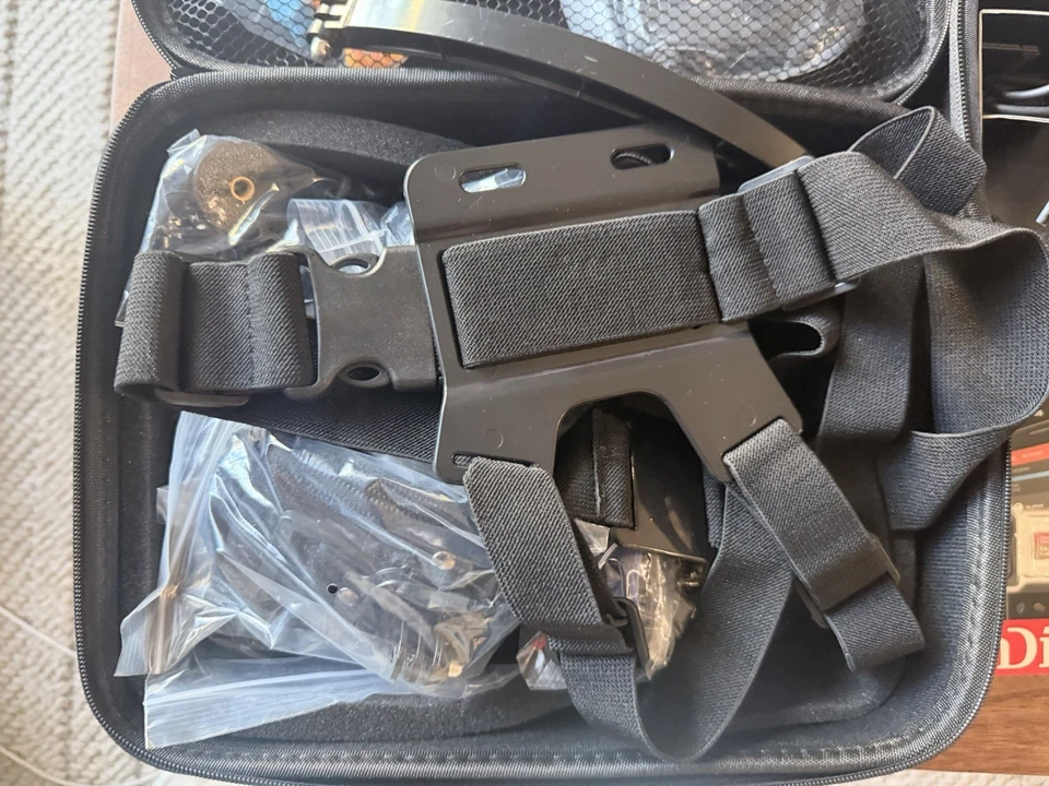 GoPro Hero8 Black Camera With Accessories - 3 Batteries Case Cover HD Movies - Image 4 of 4