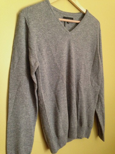 NWT EMI MAGLIA Italian 100% Cashmere Men's Pull Over Gray V Neck Sweater XS $260 - Picture 4 of 7