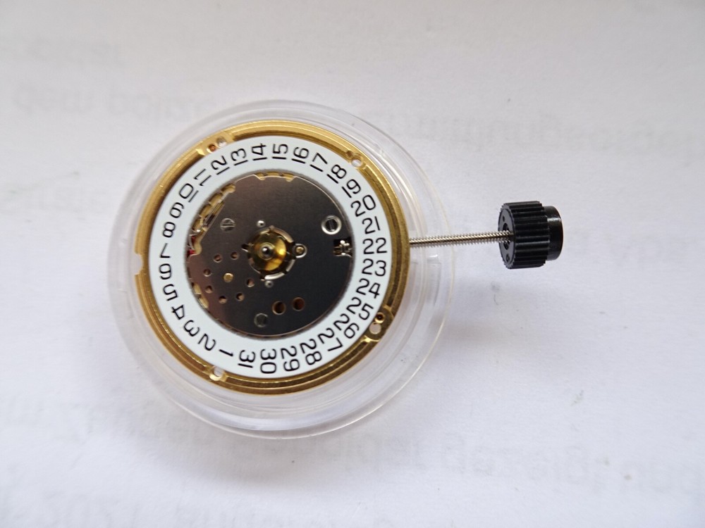 Swiss Made ETA F04.111 Quartz Movement with Date at 3 Position